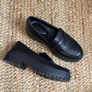 Quince 6.5 Black Italian Leather Lug Sole Loafer Shoes